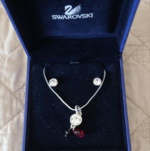 Swarovski crystal earring and necklace set